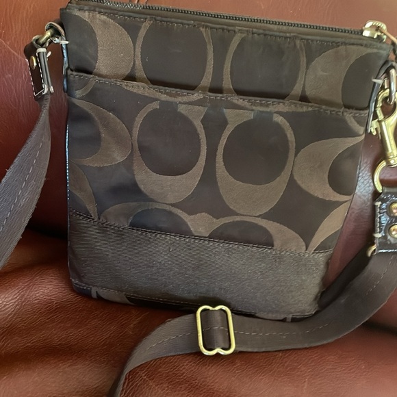 Coach Swing Pack Crossbody Bag - Picture 6 of 6